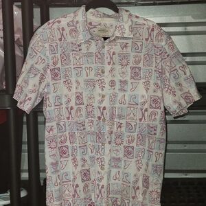 Quiksilver White Shirt with Pink Geometric Print